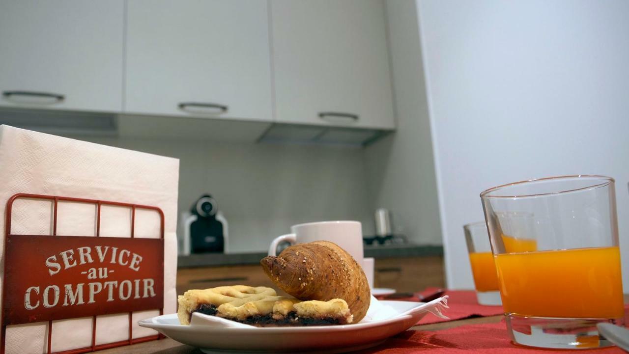 Cardille Apartment Монополи Екстериор снимка