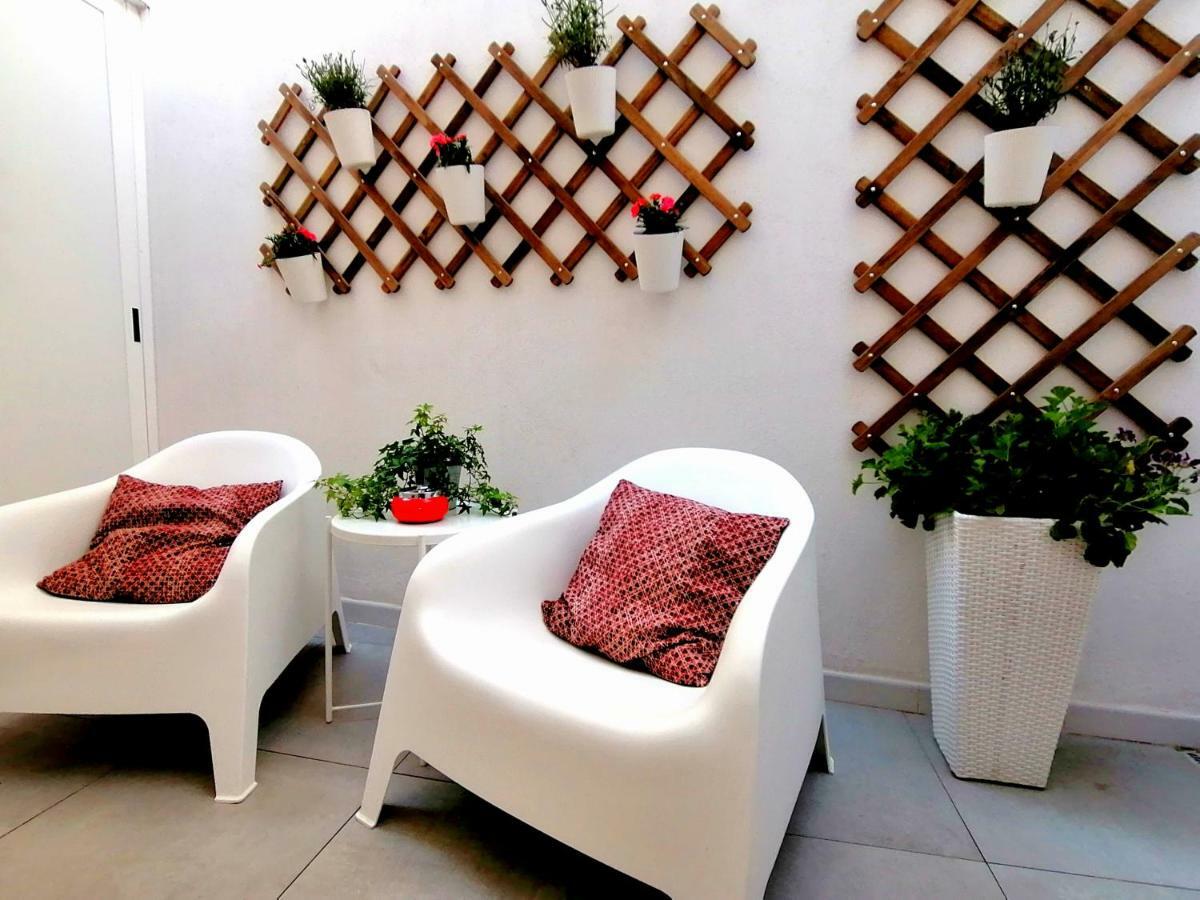 Cardille Apartment Монополи Екстериор снимка